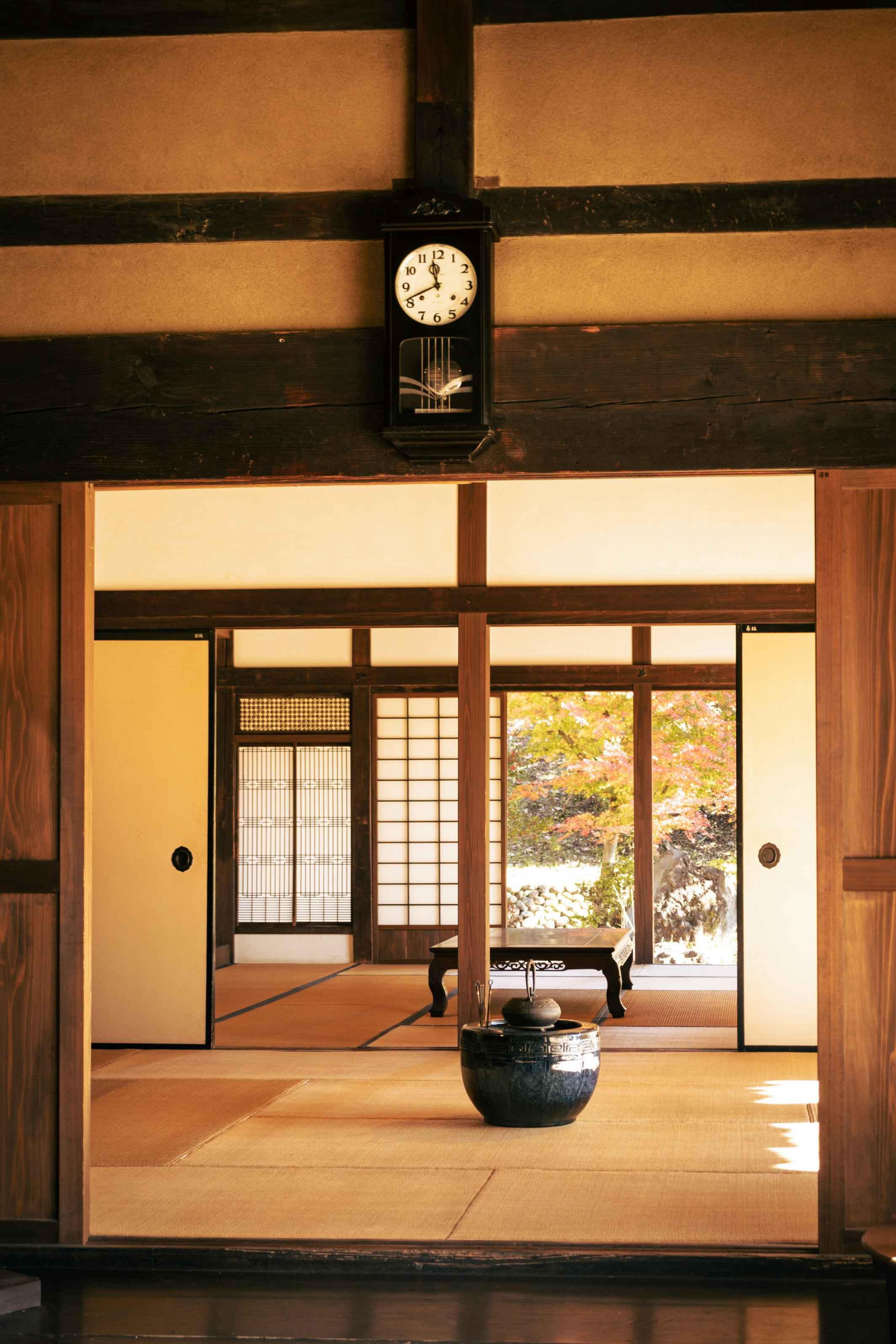 Arquitectura tradicional japonesa - interior y estructura